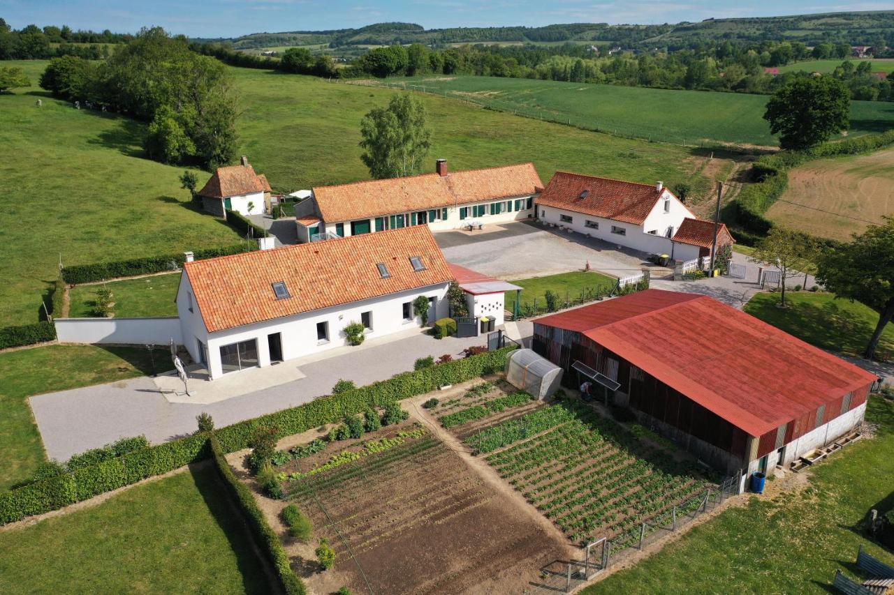 Les Gites De La Cuesta Henneveux Exterior photo